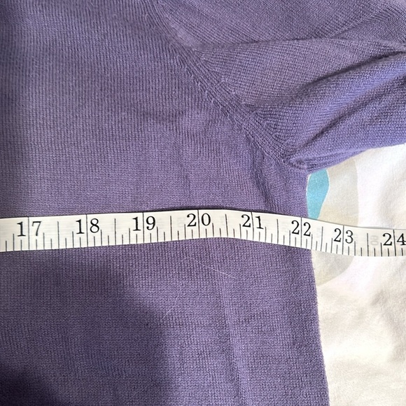 Old Navy Men’s Sweater Size Large. - Picture 6 of 8